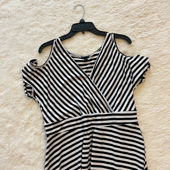 Torrid Black and White Maxi Dress - Picture 6 of 7